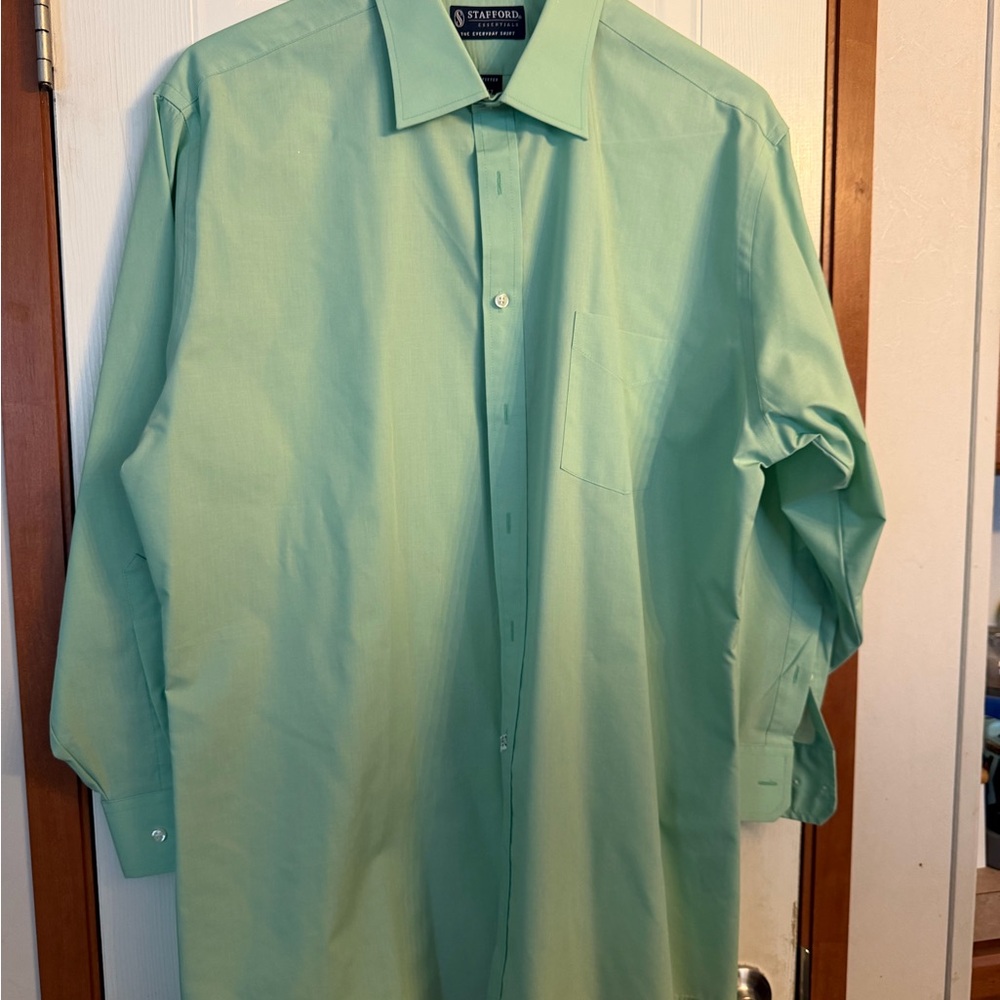 Stafford Men's Mint Green Dress Shirt